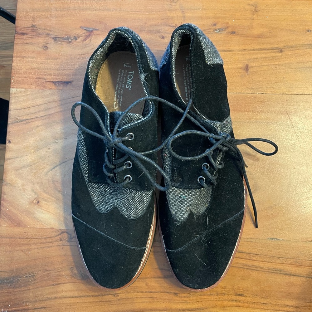 Toms dress shoes